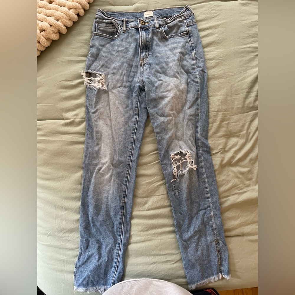 Sneak Peak Jeans